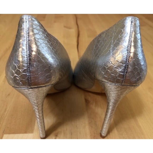 Vince Camuto Norida Silver Snake Heels Sz 7 - Picture 4 of 8